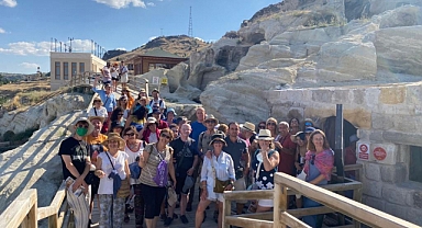Kayaşehir'in son ziyaretçileri İspanyol turistler oldu