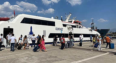 Midillili turistler hafta sonu tatili için İzmir'i seçti
