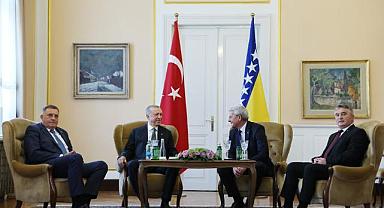 Bosna Hersek'e kimlikle seyahat başlıyor