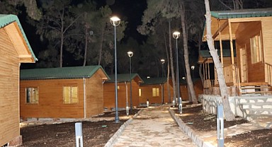 Turistler için Bungalov ev yaptılar