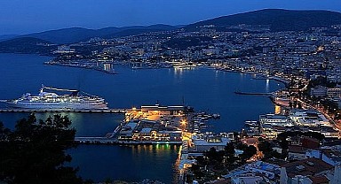 Kuşadası'na 5 yıldızlı otel