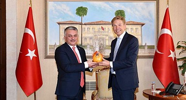 Antalya 500 bine yakın Hollandalı turisti ağırladı