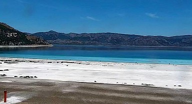 Salda Gölü'nde kuraklık alarmı; Sular 5 metre çekildi