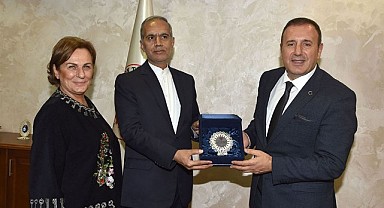 Trabzon İran'la direkt uçak seferleri istiyor