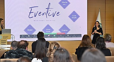 Öğrenciler İstanbul turizmi için sahneye çıktı