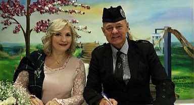 Yabancı çift mutluluğa Antalya'da 'Evet' dedi