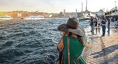İstanbul'a gelen turist sayısı 16 milyonu aştı