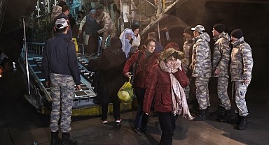 Deprem bölgesinden 28 bin 44 kişi tahliye edildi