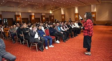 Otel çalışanlarına afet sonrası doğru iletişim eğitimi