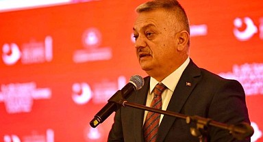 Turizmin başkenti Antalya'da 159 ülkeden insan yaşıyor