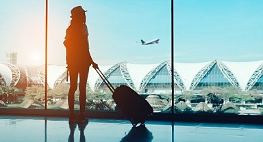 Fransa'daki grev hazırlığı uçuşları iptal ettirdi