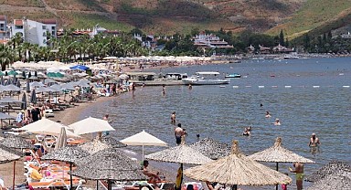 Marmaris'in halk plajlarında yoğunluk başladı