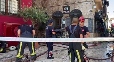 Butik otelde yangın: 2 turist öldü, 10 yaralı
