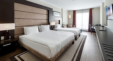 Otel gecelemesi düştü, cirolar arttı!