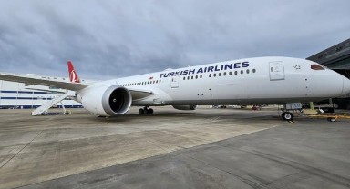 THY uçağında intihar! Uçak zorunlu iniş yaptı