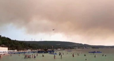 Bir yanda deniz keyfi, diğer yanda hüzün