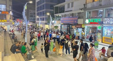 Gündüz Van, gece İran