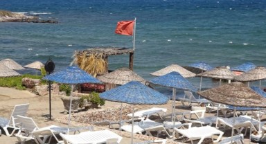 Ünlü turizm merkezi 2 mavi bayrağını kaybetti
