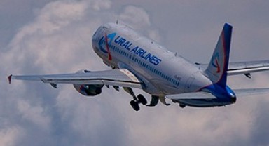 170 yolcusuyla tarlaya acil iniş yaptı