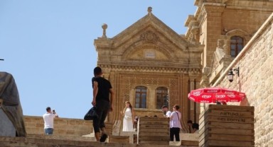 Deprem ve seçimler Mardin turizmini etkiledi