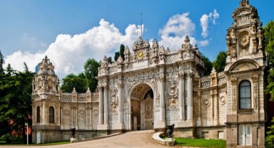 Milli Saraylar turist akınına uğradı