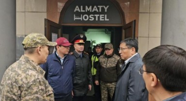 Kazakistan'da hostel yangını: 13 ölü