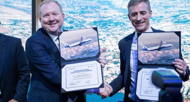 SunExpress'ten 90 uçaklık anlaşma