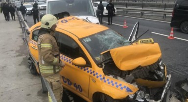 THY servis minibüsü taksiye çarptı: 1 ağır yaralı