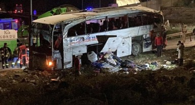 Mersin'de yolcu otobüsü devrildi: 9 ölü, 30 yaralı