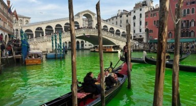Venedik turistlerden 5 avro giriş ücreti almaya başladı