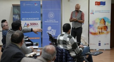 Bin 500 kişiye turizm eğitimi verildi