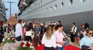 Kruvaziyer turist sayısında rekora doğru!