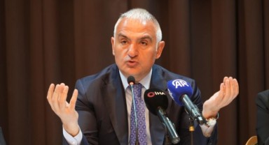 Ersoy, ''En çok turist ağırlayan 3'üncü ülke olacağız