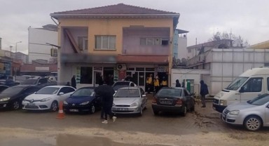 Otel odasında pompalı tüfekle intihar