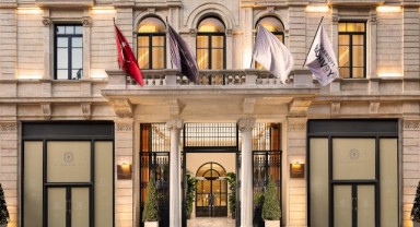 Sanasaryan Han, kapılarını lüks otel olarak açtı