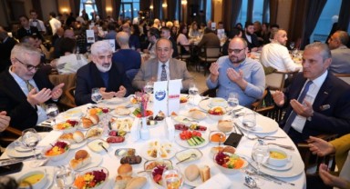 TÜRSAB'tan Demokrasi ve Özgürlükler Adası'nda iftar