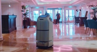 Bu otelin kat hizmetleri robotlara emanet