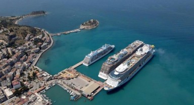 Kuşadası'nda kruvaziyer bereketi yaşanıyor
