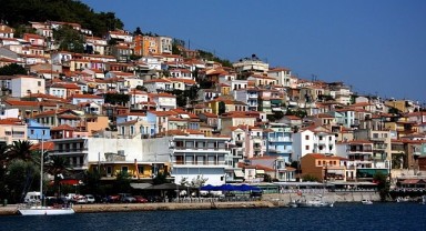 Miçotakis, Midilli'de Türk turistlerle bir araya geldi