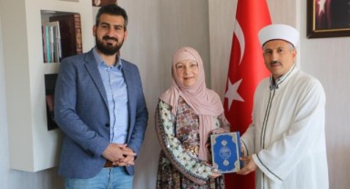 Ukraynalı tur rehberi Müslüman oldu