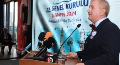 Ege'li turizmciler Mehmet İşler'le ''devam'' dedi