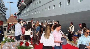 Kruvaziyer turist sayısında rekor artış!