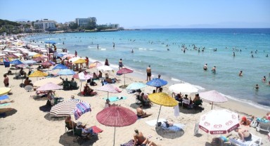Kuşadası'ndaki plajlar belediyeye devredildi