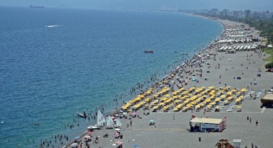 Antalya'ya bayramda 4 milyon turist geldi