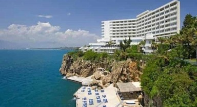 Divan Antalya Talya otelin inşaatı durduruldu