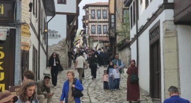 Safranbolu yılın 6 ayında ziyaretçi rekoru kırdı