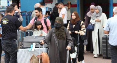 Trabzon Havalimanı'nda Arap turist yoğunluğu