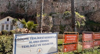 Tarihi Kaleiçi alarm veriyor! Çökme tehlikesi kapıda