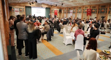 Marmaris'te kaçak tur isyanı!