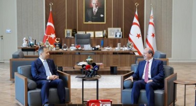 Tatar: Rum kesimi KKTC'ye turist geçişini engelliyor